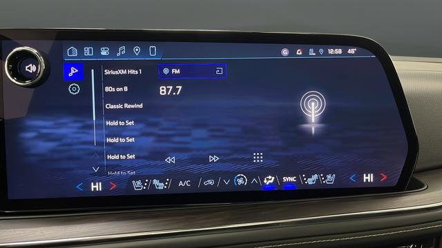 New 2026 Chevrolet Suburban Premier AWD/4WD image 40