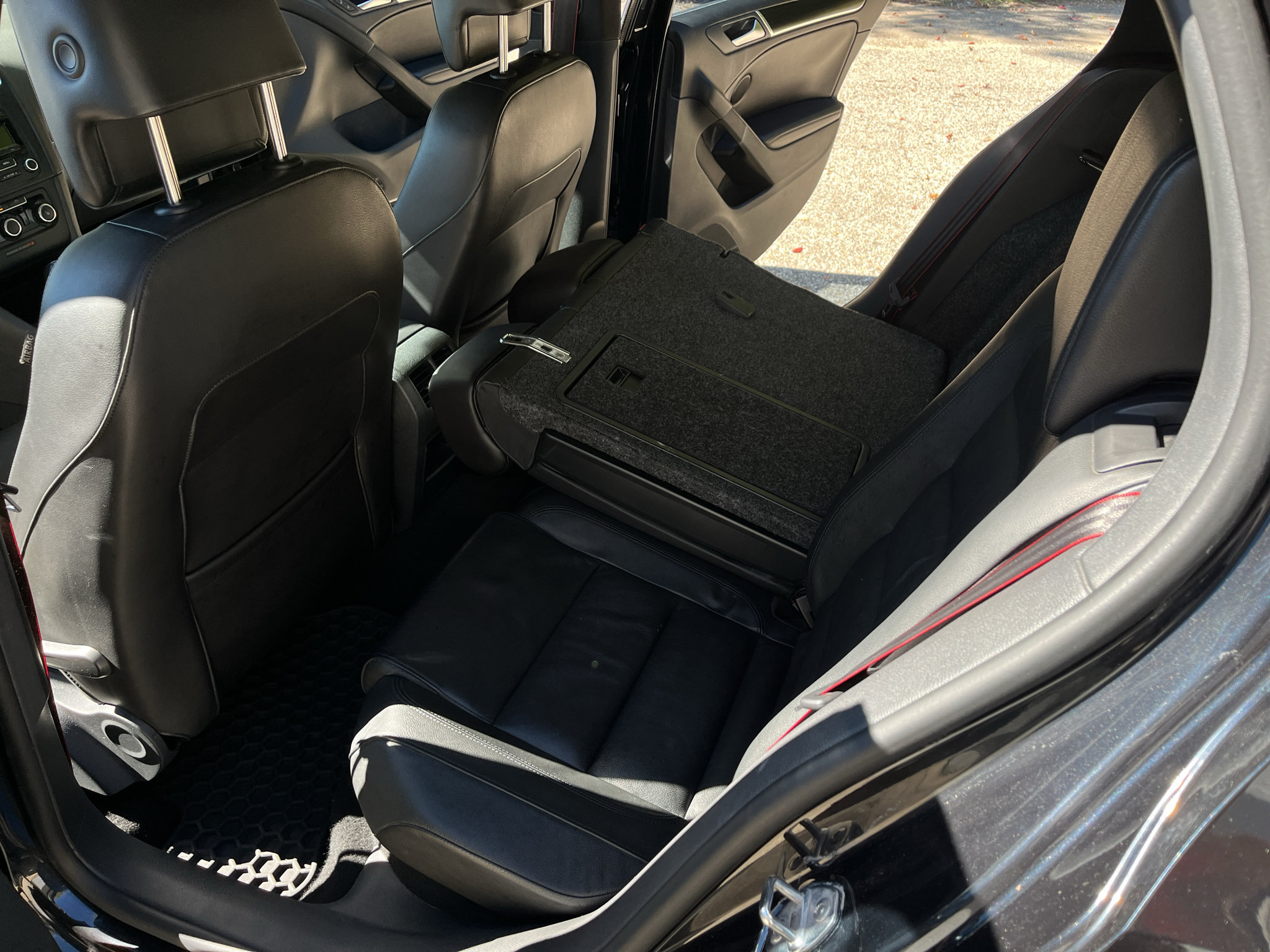 Used 2013 Volkswagen GTI Wolfsburg Edition FWD image 38