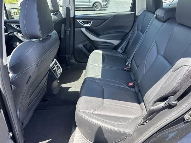 Used 2023 Subaru Forester Limited AWD/4WD image 15