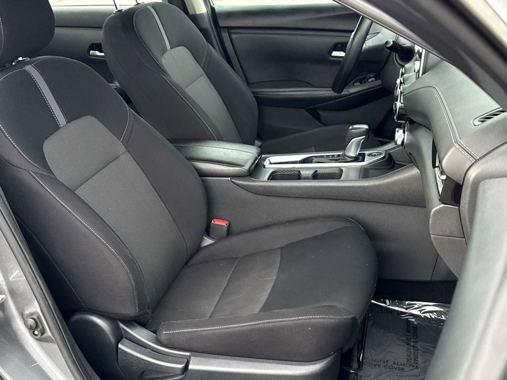 Used 2023 Nissan Sentra SV image 13