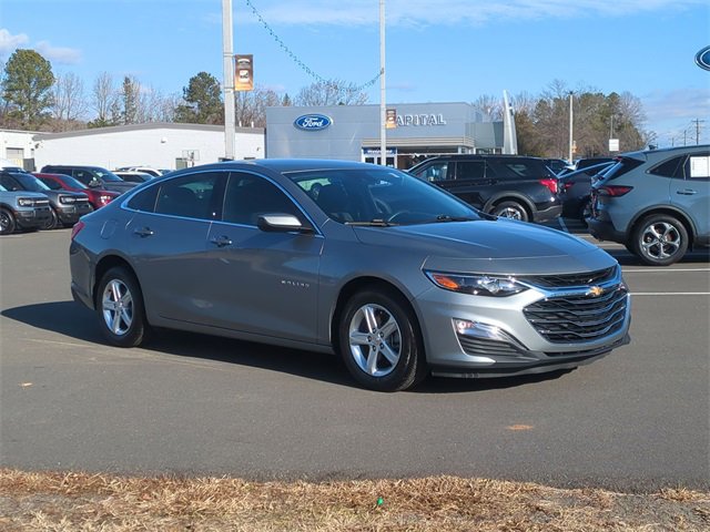 Used 2024 Chevrolet Malibu LS image 15