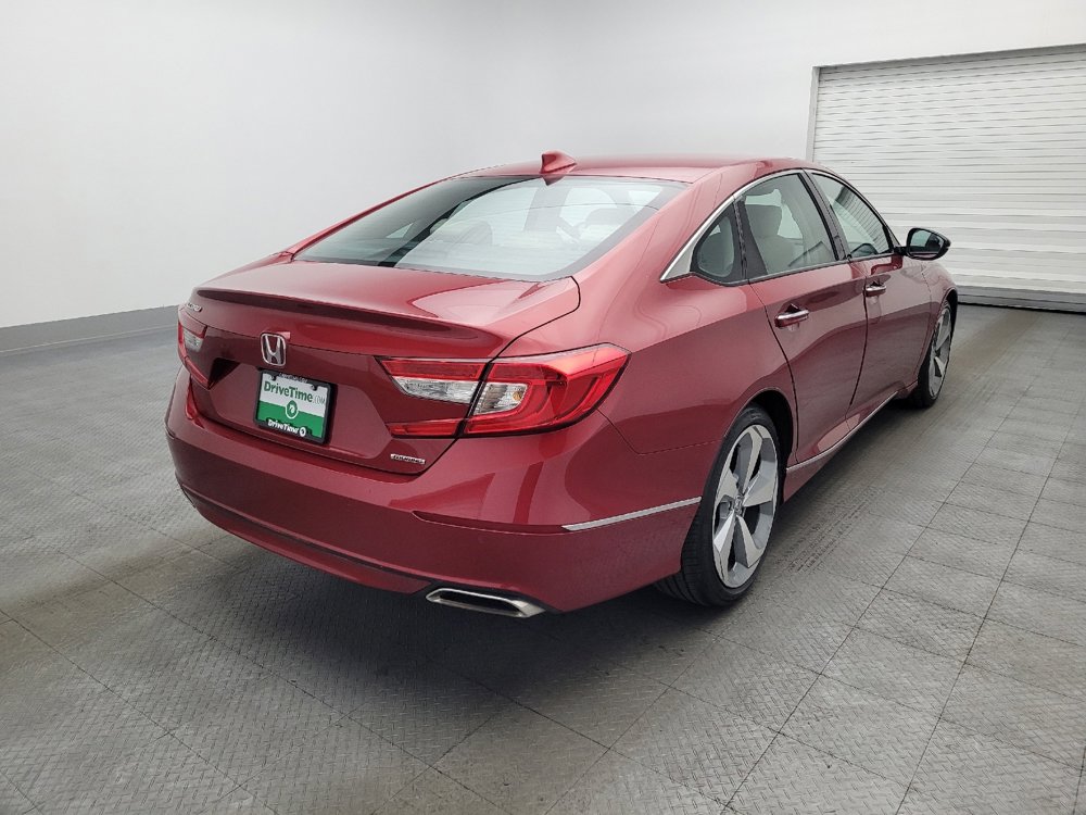 Used 2018 Honda Accord Touring image 9