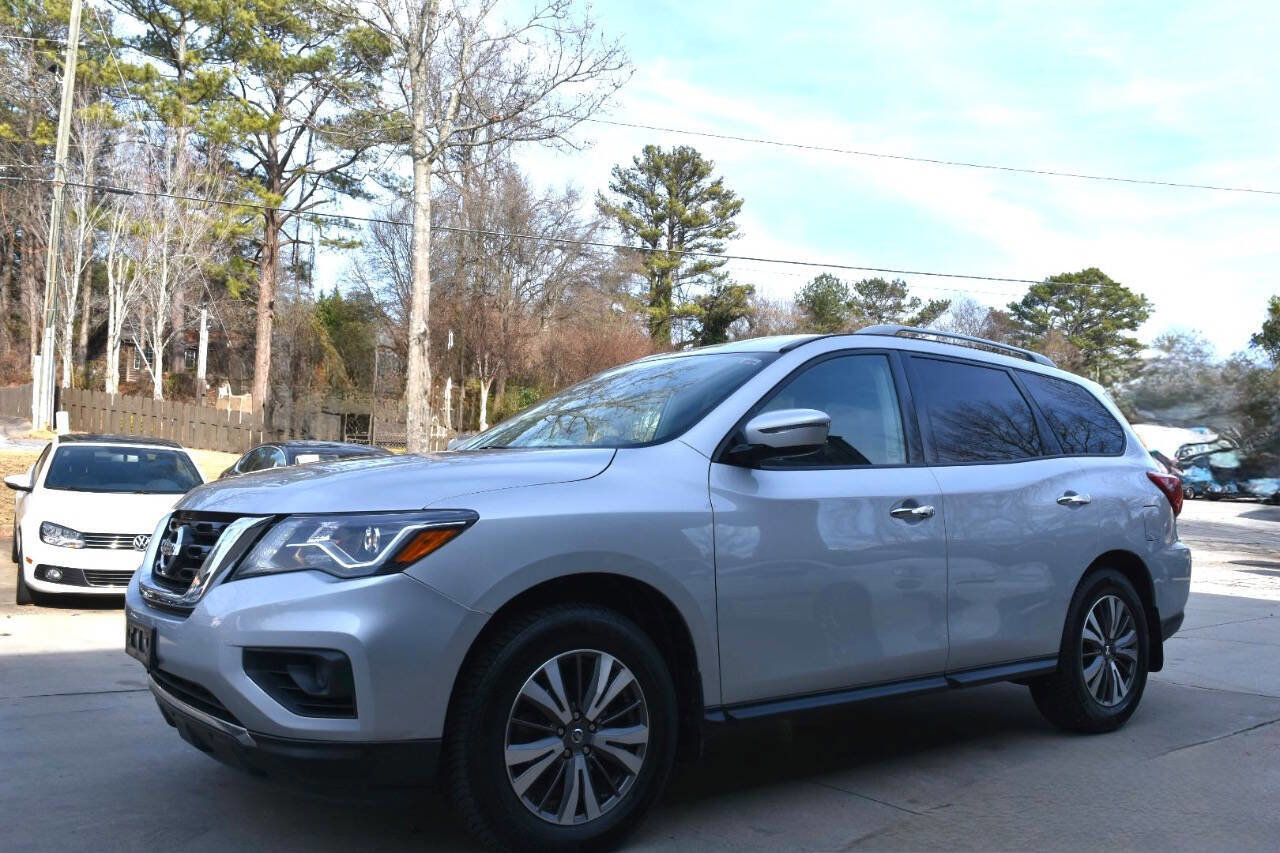 Used 2017 Nissan Pathfinder S image 8