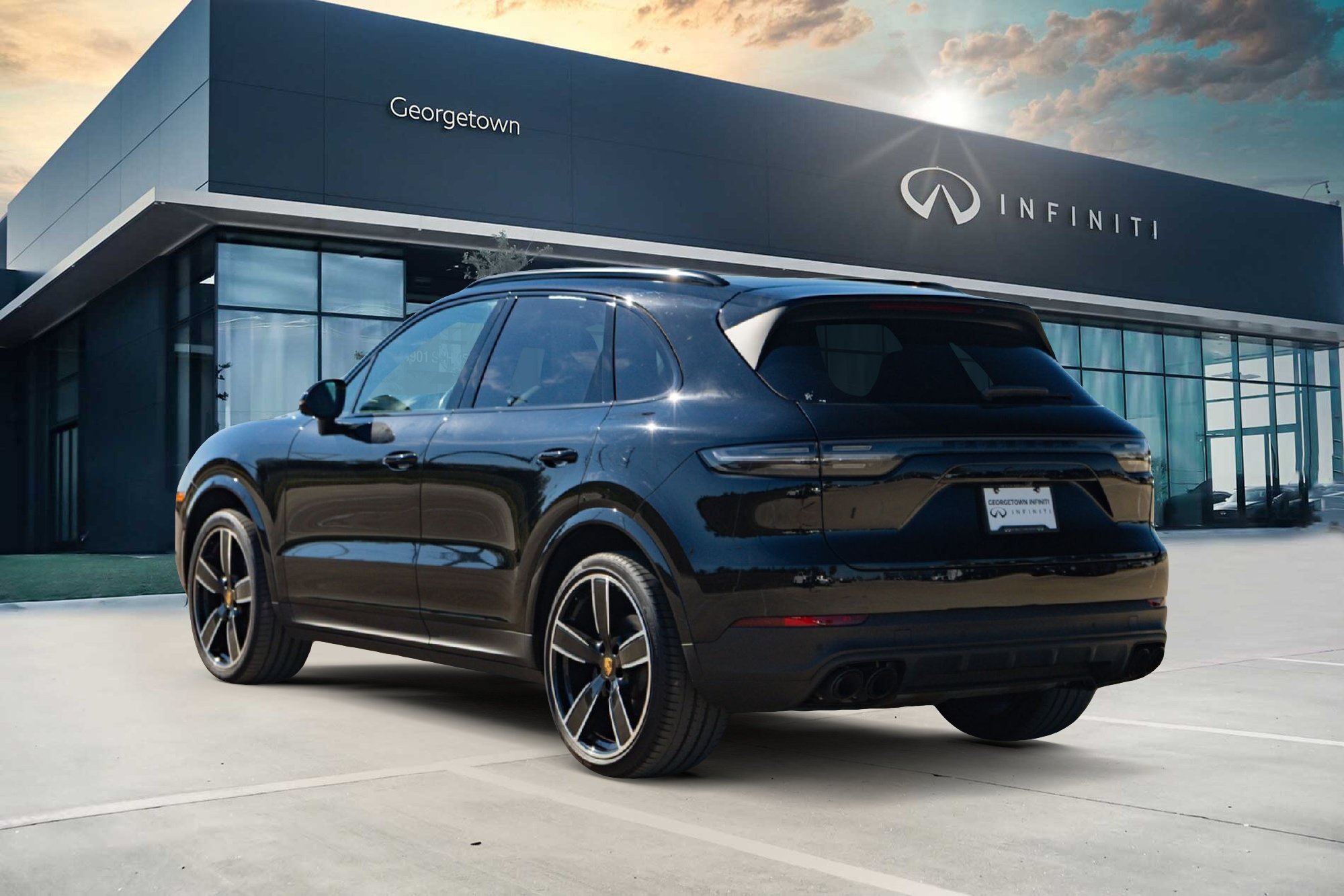Used 2023 Porsche Cayenne Platinum Edition AWD/4WD image 7