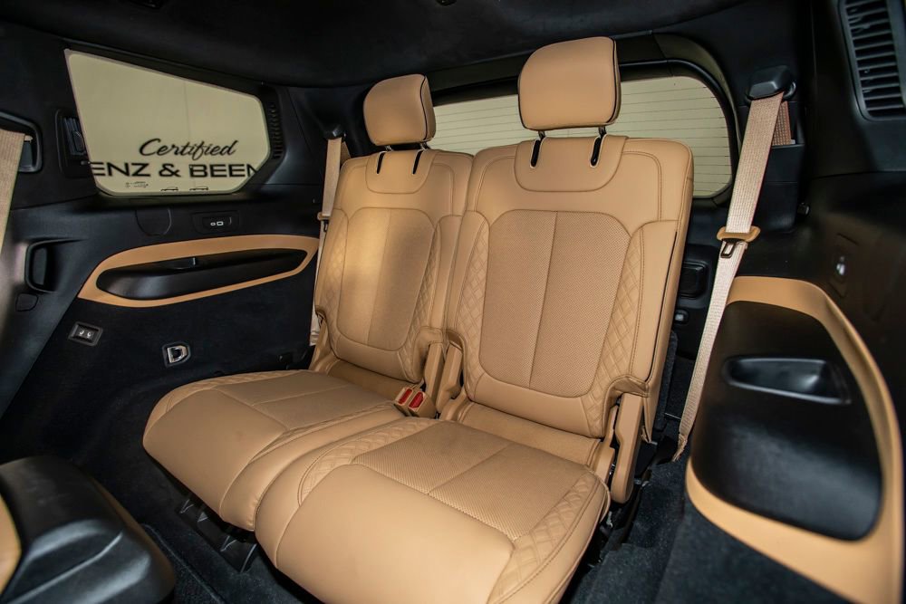 Used 2025 Jeep Grand Cherokee L Summit AWD/4WD image 19