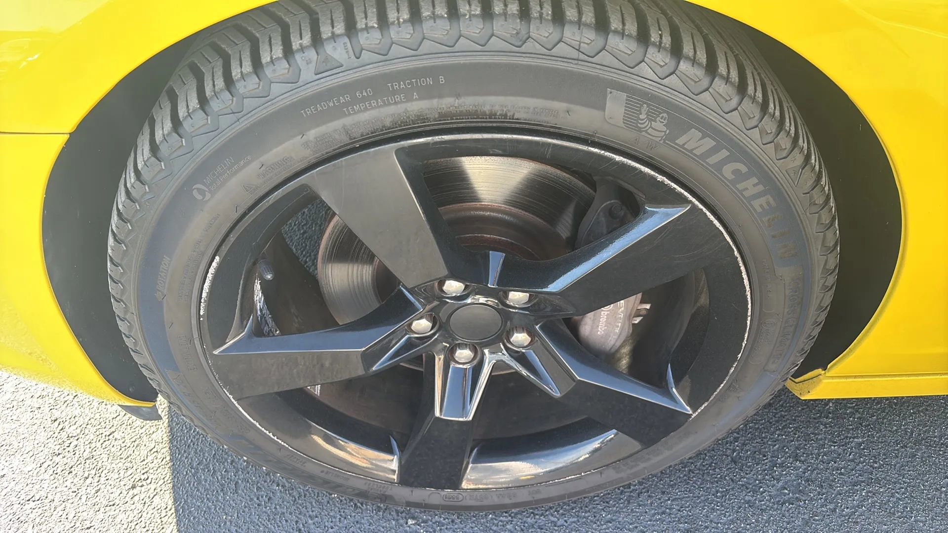 Used 2015 Chevrolet Camaro SS w/ Rear Vision Package image 31