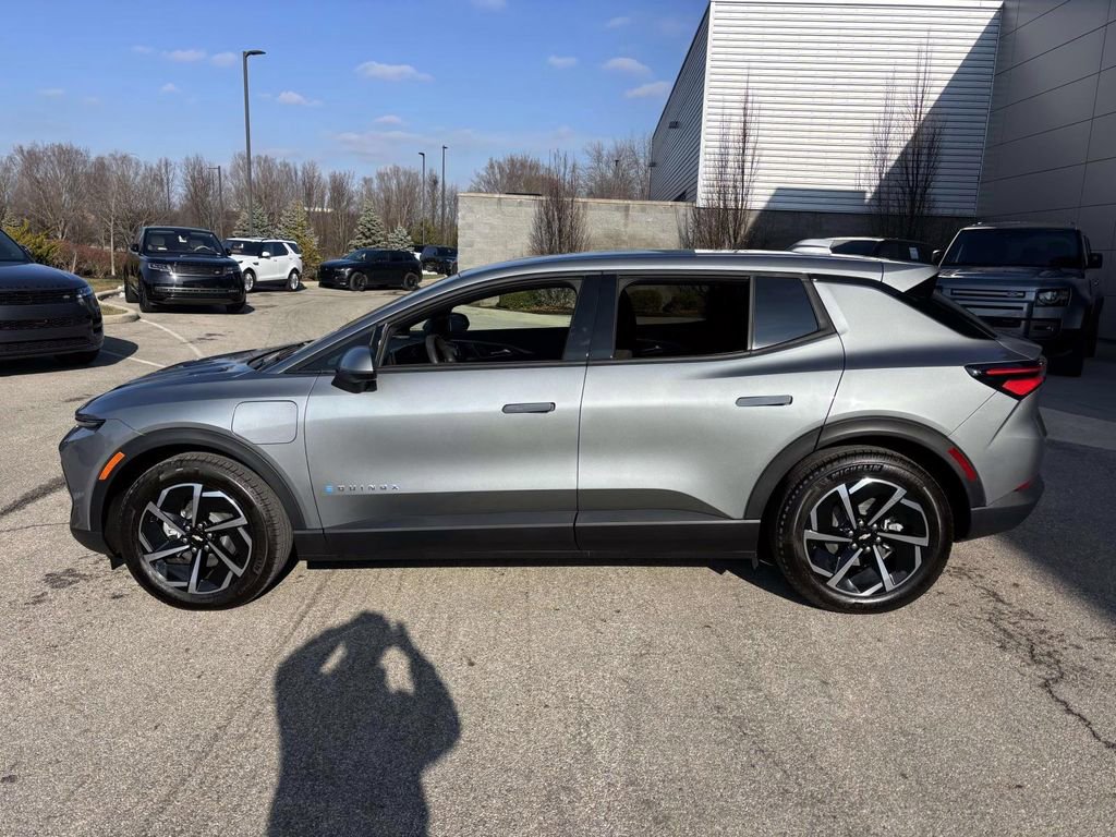 Used 2026 Chevrolet Equinox EV LT image 4
