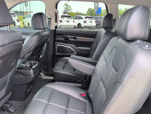 Used 2022 Kia Telluride EX w/ EX Premium Package AWD/4WD image 32