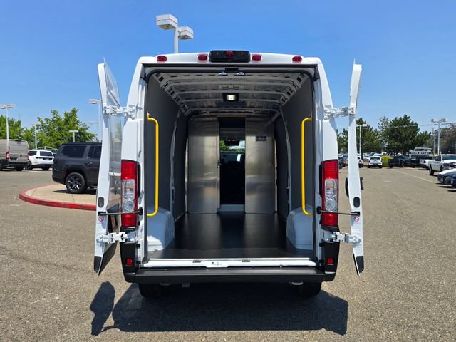 Used 2025 RAM ProMaster 2500 w/ Convenience Group FWD image 21