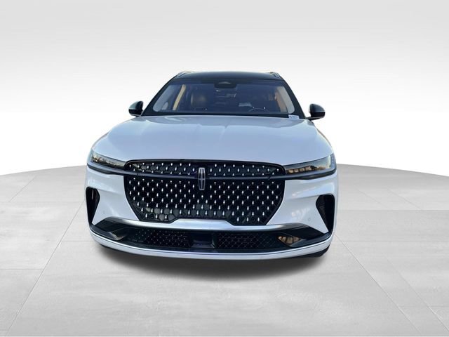 Used 2024 Lincoln Nautilus Reserve image 9