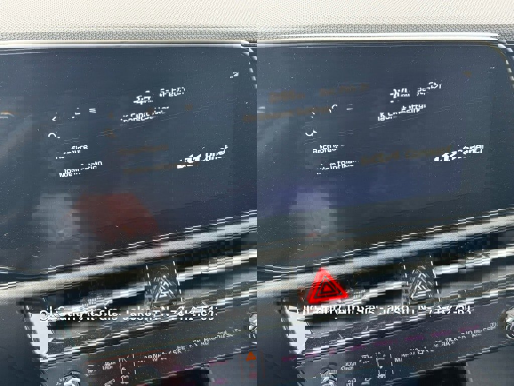 Used 2023 Kia Niro EX Touring image 75