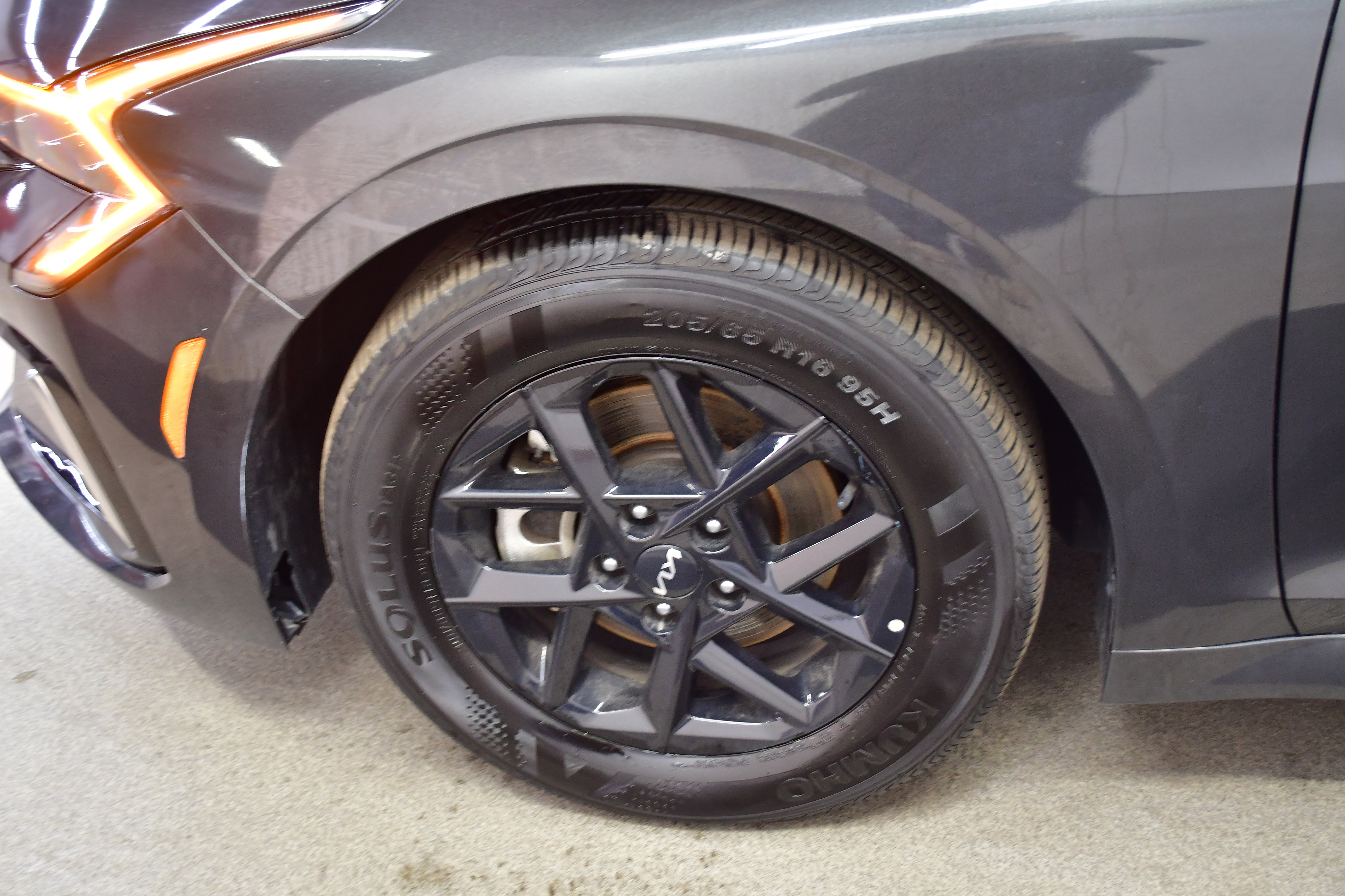 Used 2025 Kia K5 LXS image 36