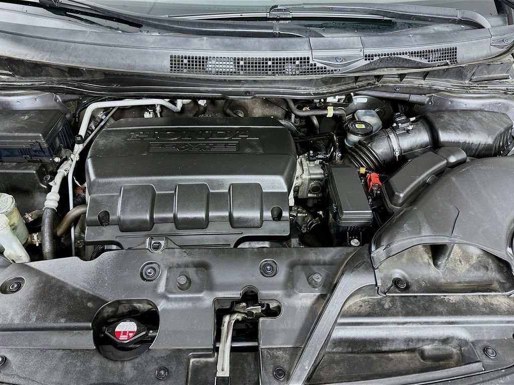 Used 2017 Honda Odyssey SE image 30