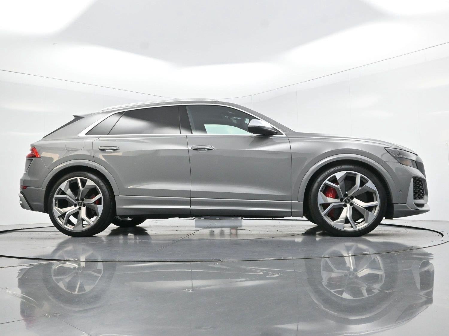 Used 2023 Audi RS Q8 w/ Executive Package AWD/4WD image 55