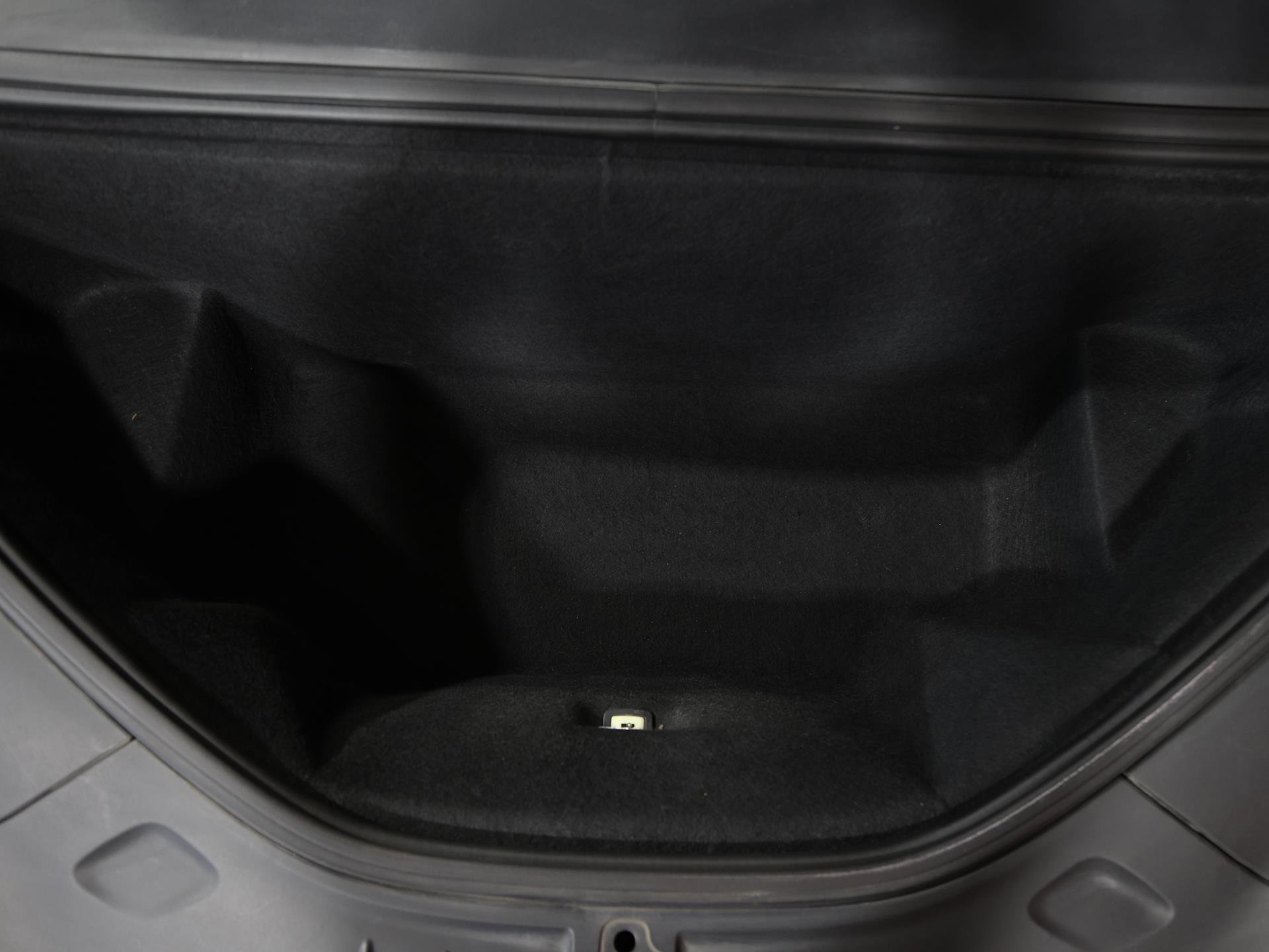 Used 2018 Tesla Model S 75D image 24