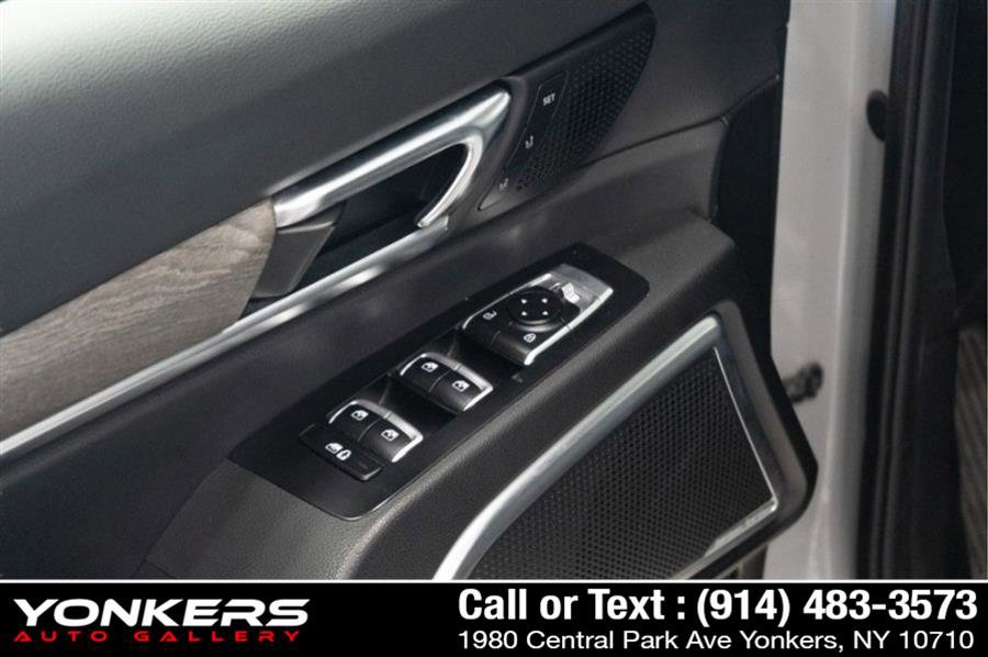 Used 2022 Kia Telluride SX w/ SX Prestige Package image 22
