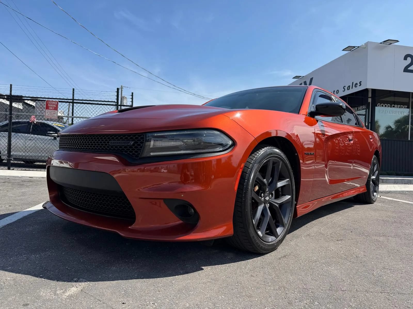 Used 2021 Dodge Charger R/T w/ Blacktop Package RWD image 34