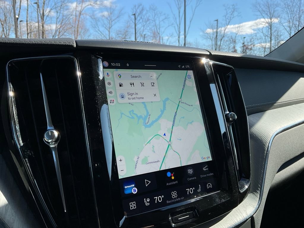 Certified 2025 Volvo XC60 B5 Ultra image 20