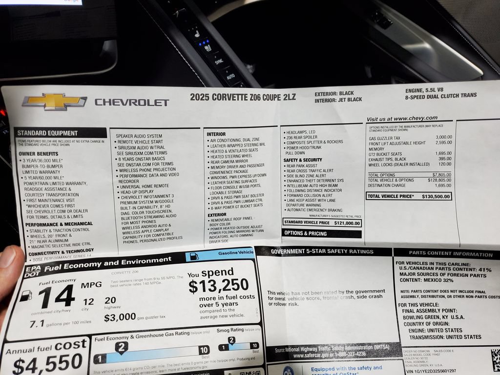 Used 2025 Chevrolet Corvette Z06 RWD image 31