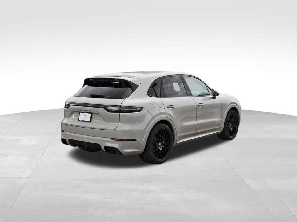 Used 2023 Porsche Cayenne GTS AWD/4WD image 4