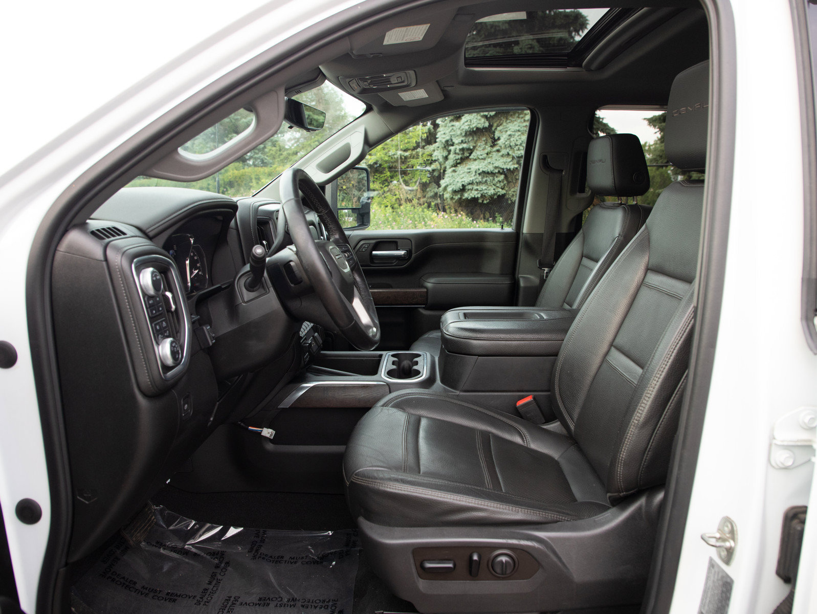 Used 2020 GMC Sierra 3500 Denali w/ Denali Ultimate Package AWD/4WD image 26