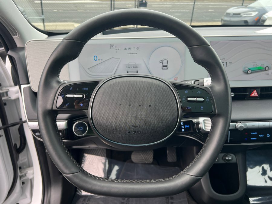 Used 2024 Hyundai Ioniq 5 Limited image 15