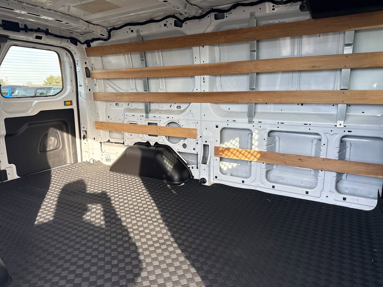 Used 2023 Ford Transit 250 Low Roof AWD w/ Exterior Upgrade Package image 11