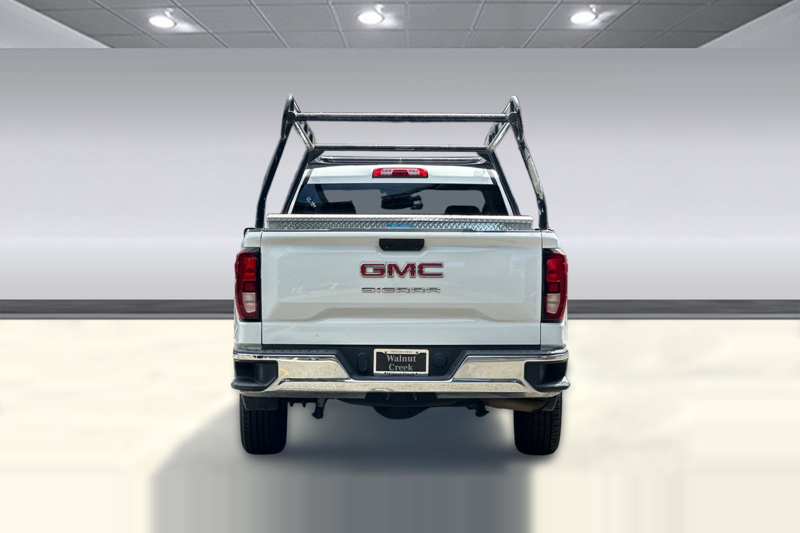 Used 2022 GMC Sierra 1500 Pro w/ Convenience Package RWD image 10