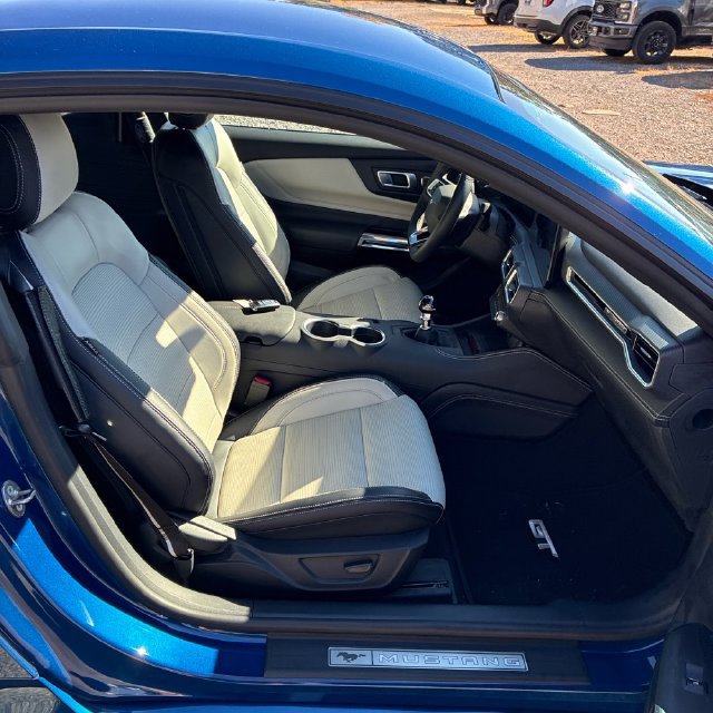 Used 2024 Ford Mustang GT Premium RWD image 7