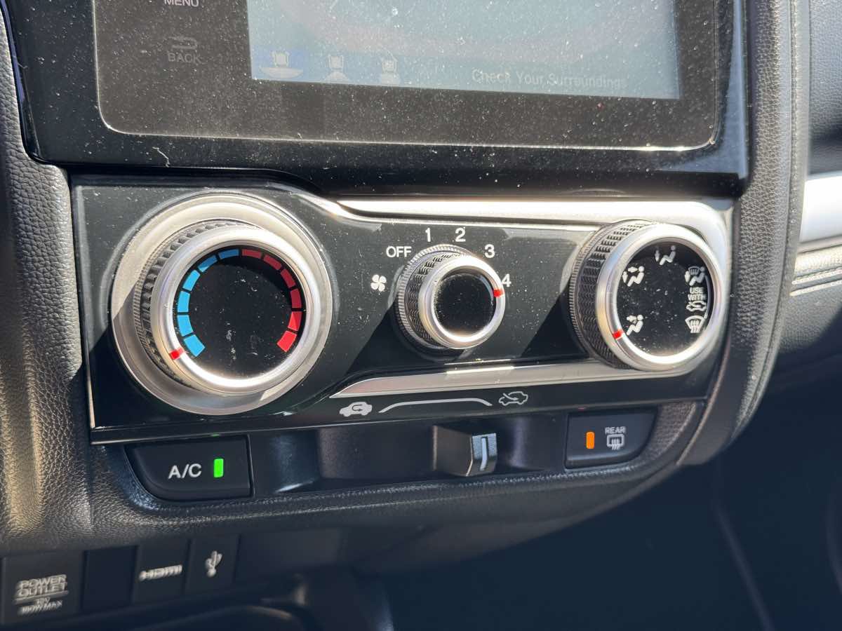 Used 2015 Honda Fit EX image 25