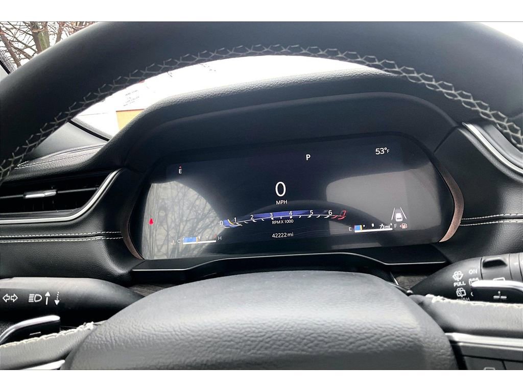 Used 2025 Jeep Grand Cherokee L Limited w/ Luxury Tech Group II image 26