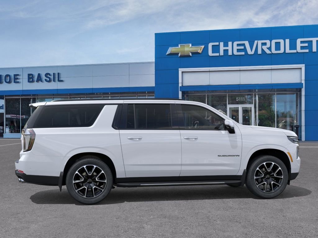 New 2026 Chevrolet Suburban RST AWD/4WD image 5