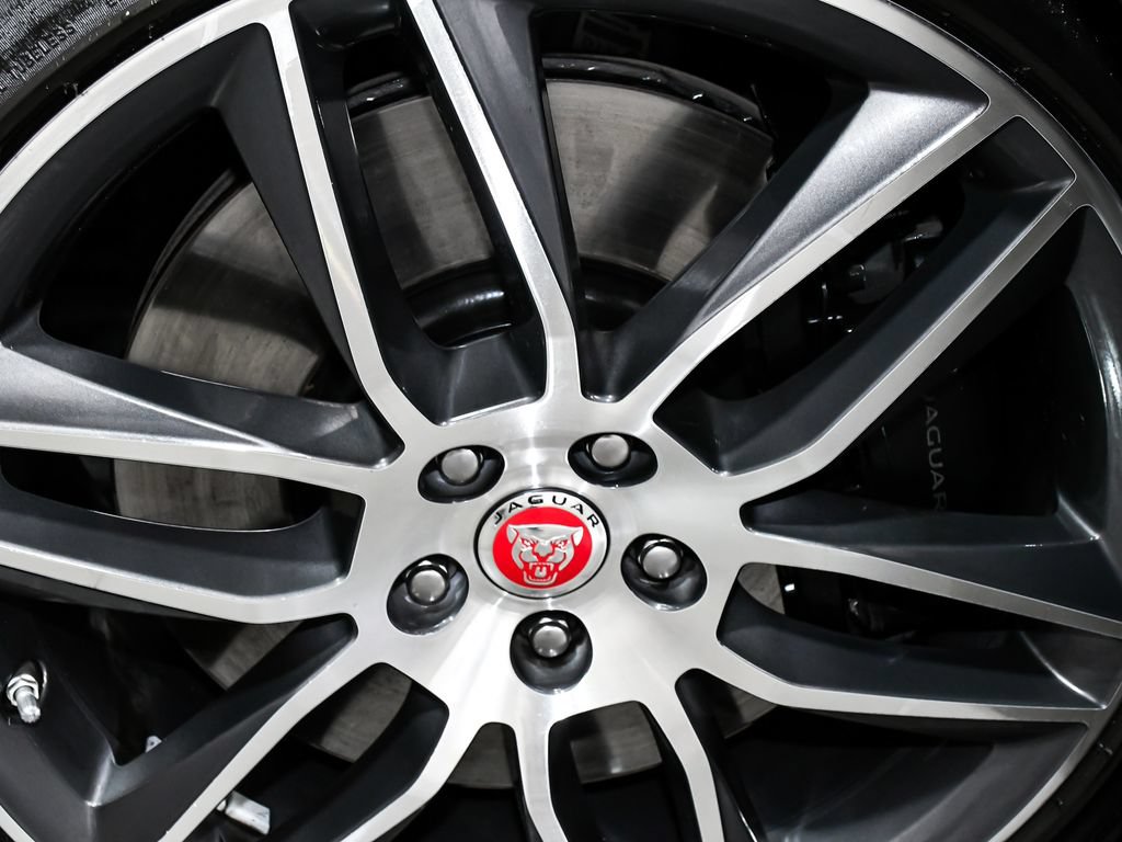 Used 2021 Jaguar F-TYPE R-Dynamic AWD/4WD image 68