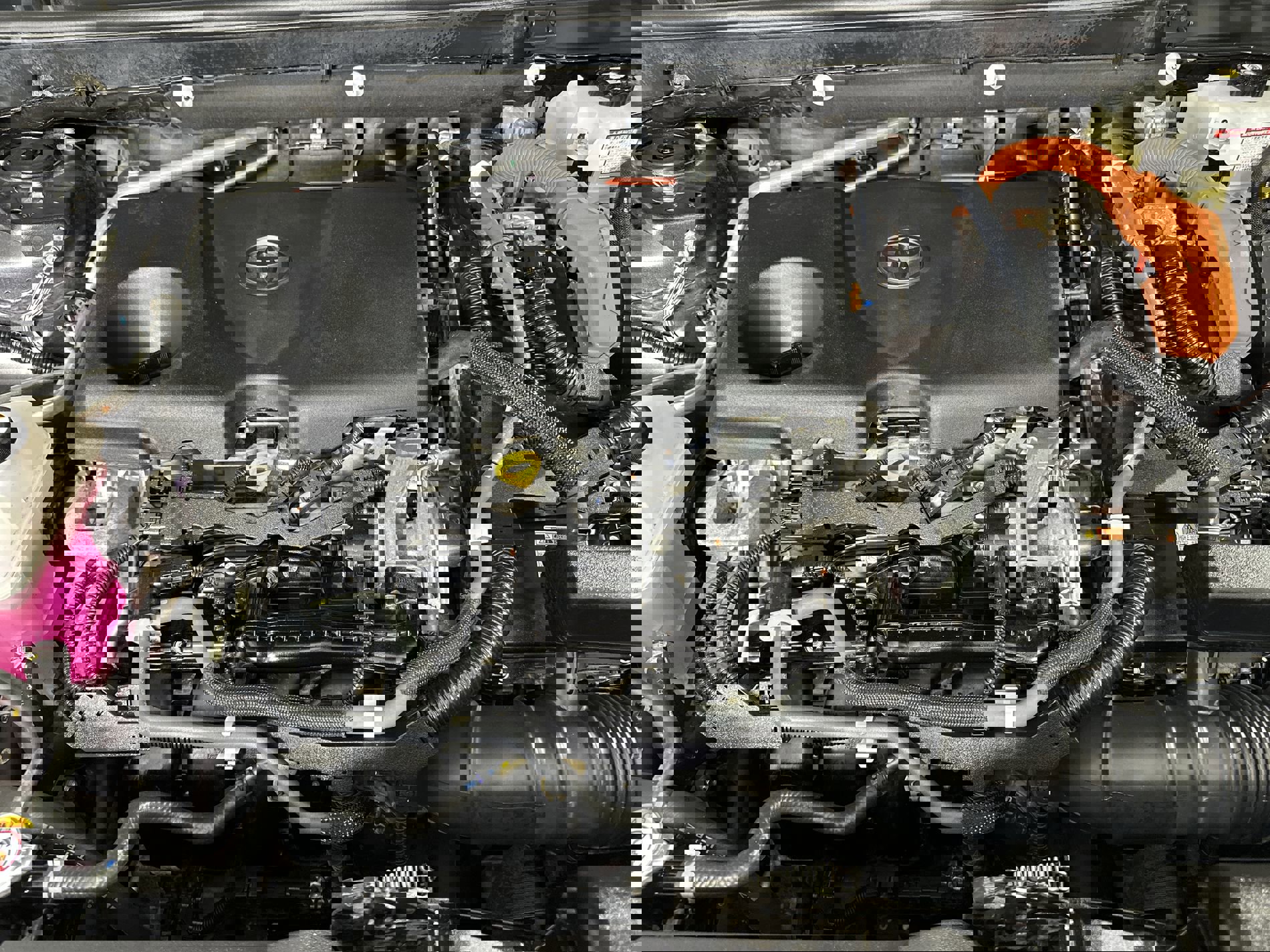 Used 2021 Toyota RAV4 LE image 67