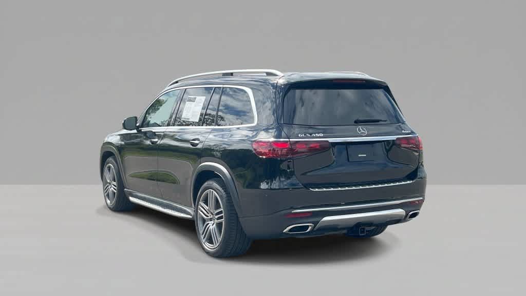 Used 2026 Mercedes-Benz GLS 450 4MATIC image 3