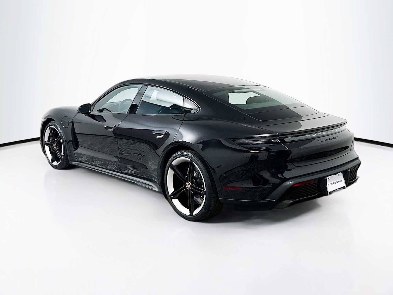 Certified 2020 Porsche Taycan Turbo S image 3