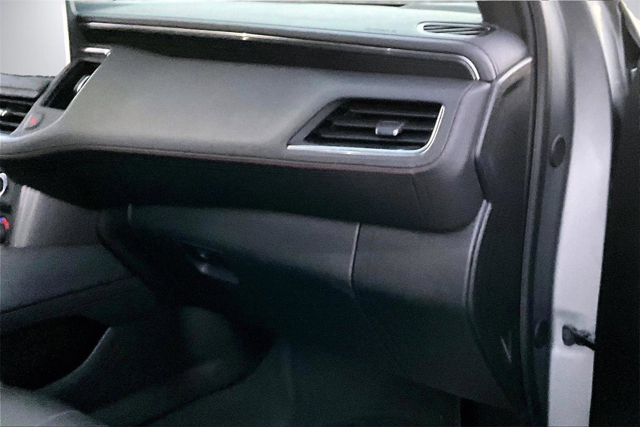 Used 2023 Chevrolet Tahoe RST w/ Luxury Package image 19