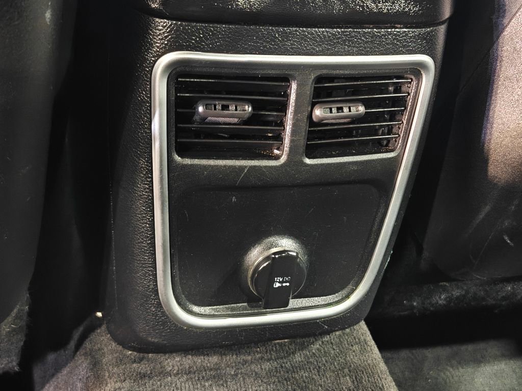 Used 2013 Chrysler 300 w/ Driver Convenience Group image 26