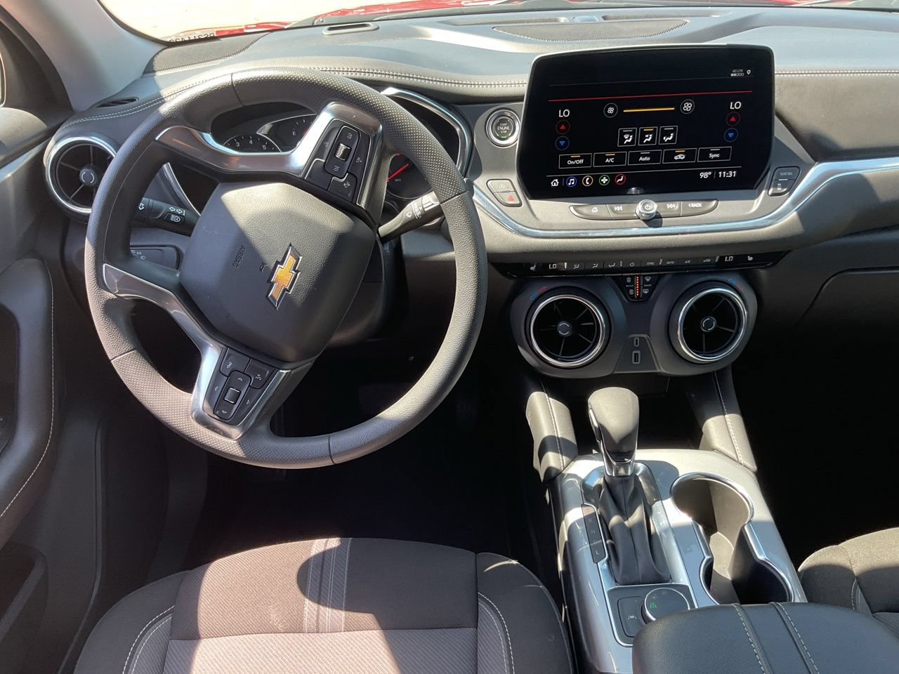 Used 2025 Chevrolet Blazer LT FWD image 14