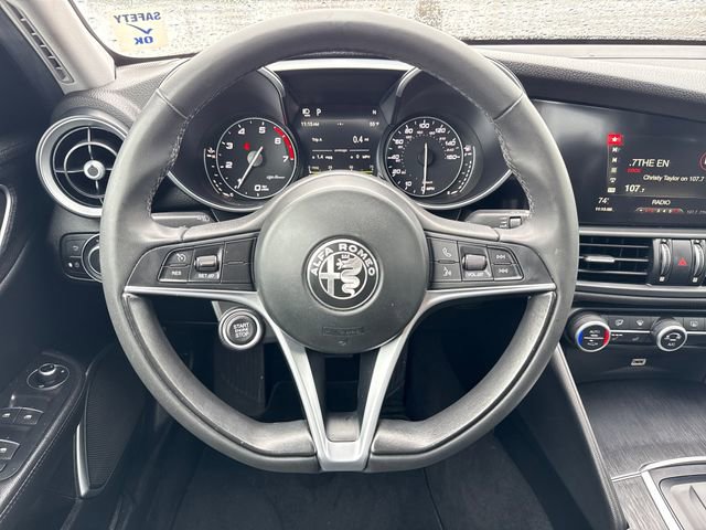 Used 2019 Alfa Romeo Giulia Base w/ Cold Weather Package image 25