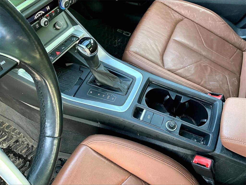 Used 2021 Audi Q3 2.0T Premium Plus w/ Premium Plus Package image 12