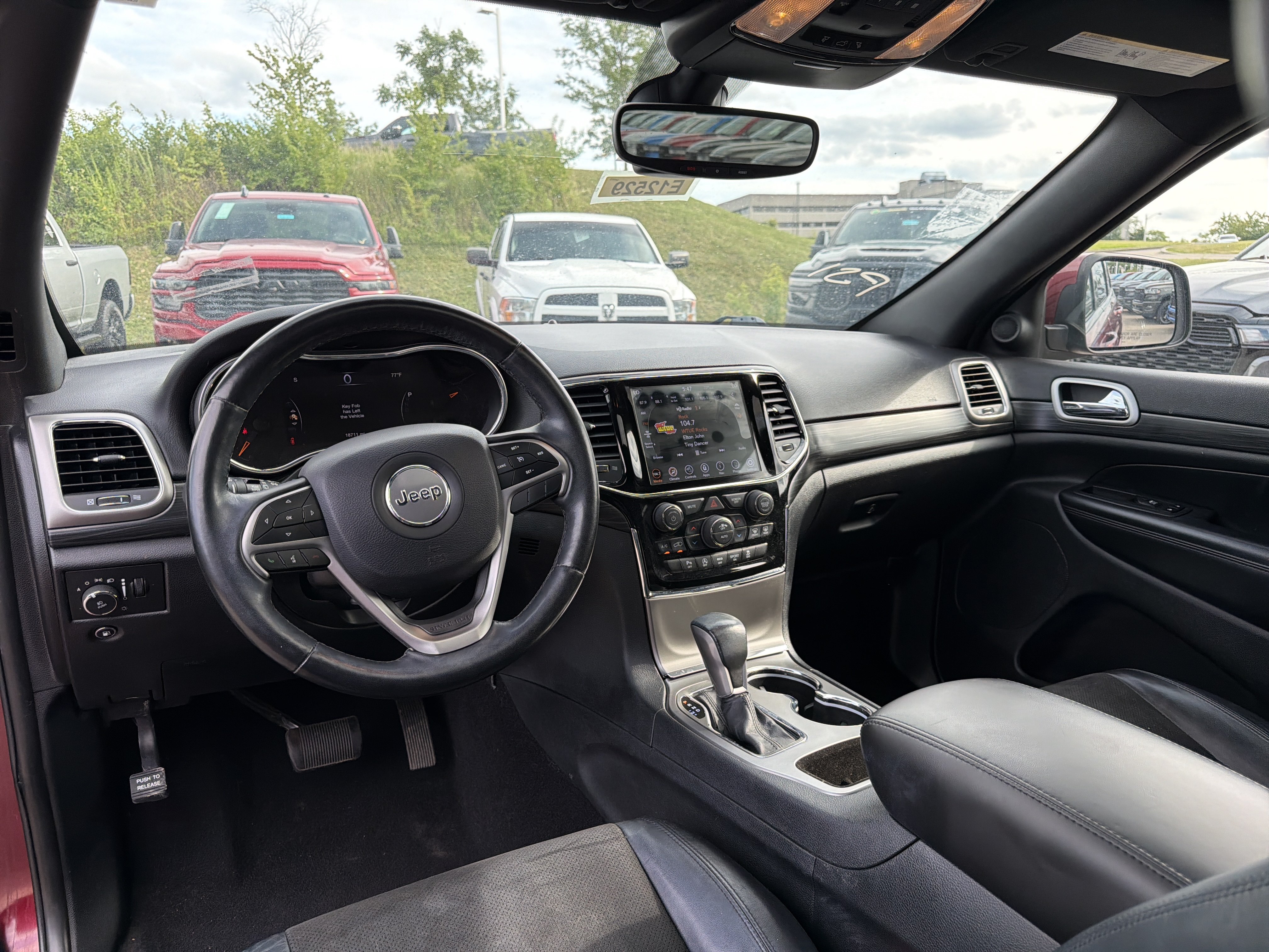 Certified 2020 Jeep Grand Cherokee Altitude AWD/4WD image 20