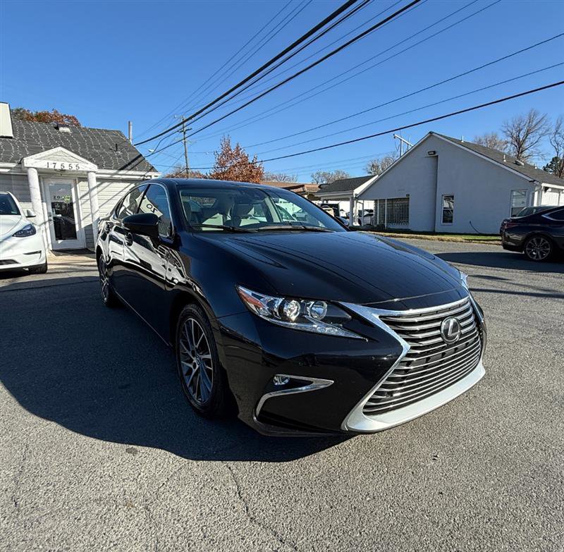 Used 2017 Lexus ES 350 image 7