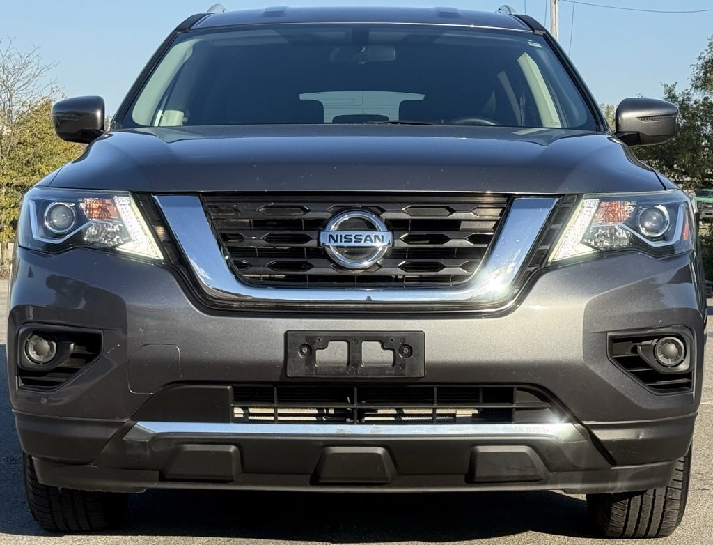 Used 2018 Nissan Pathfinder S image 9