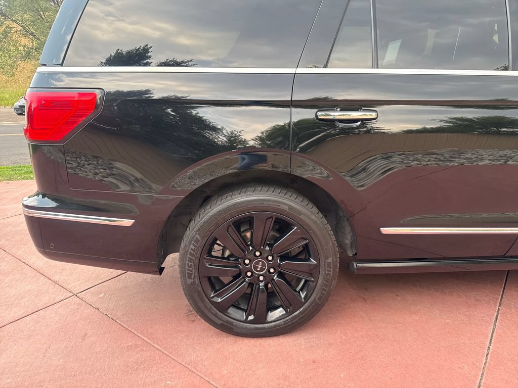 Used 2018 Lincoln Navigator Black Label AWD/4WD image 35