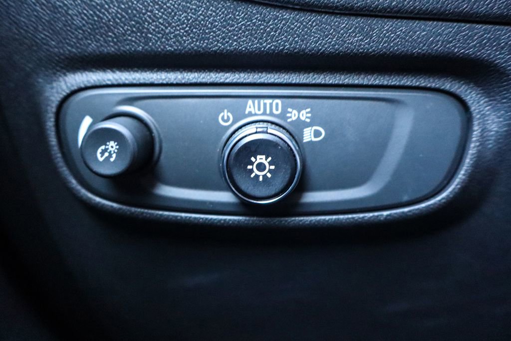 Used 2024 Chevrolet Equinox LT image 21