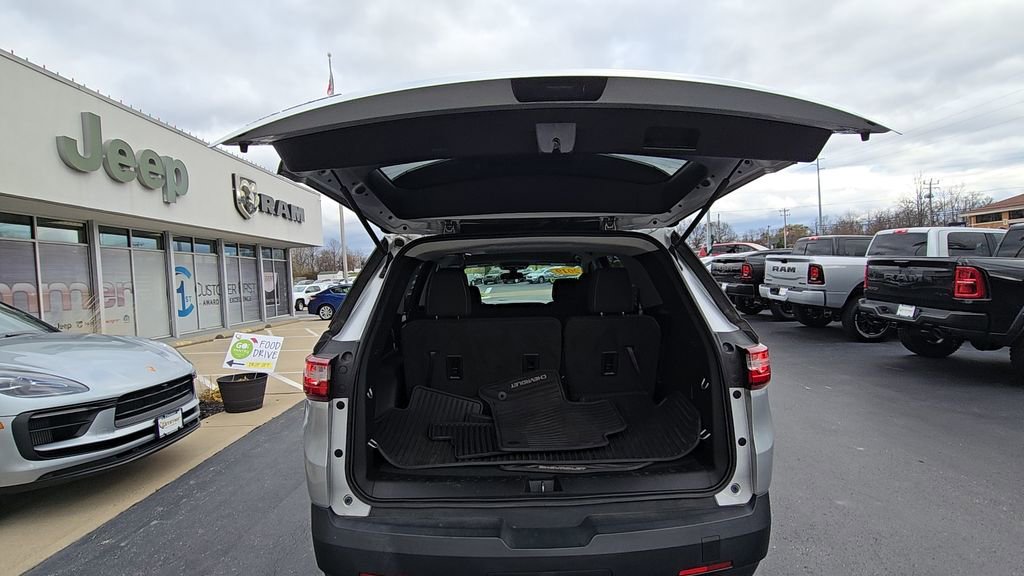 Used 2019 Chevrolet Traverse LS image 16