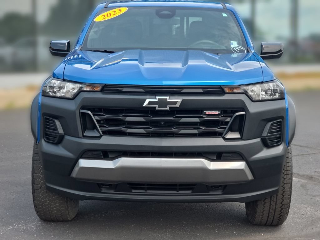 Used 2023 Chevrolet Colorado Trail Boss w/ Technology Package AWD/4WD image 12