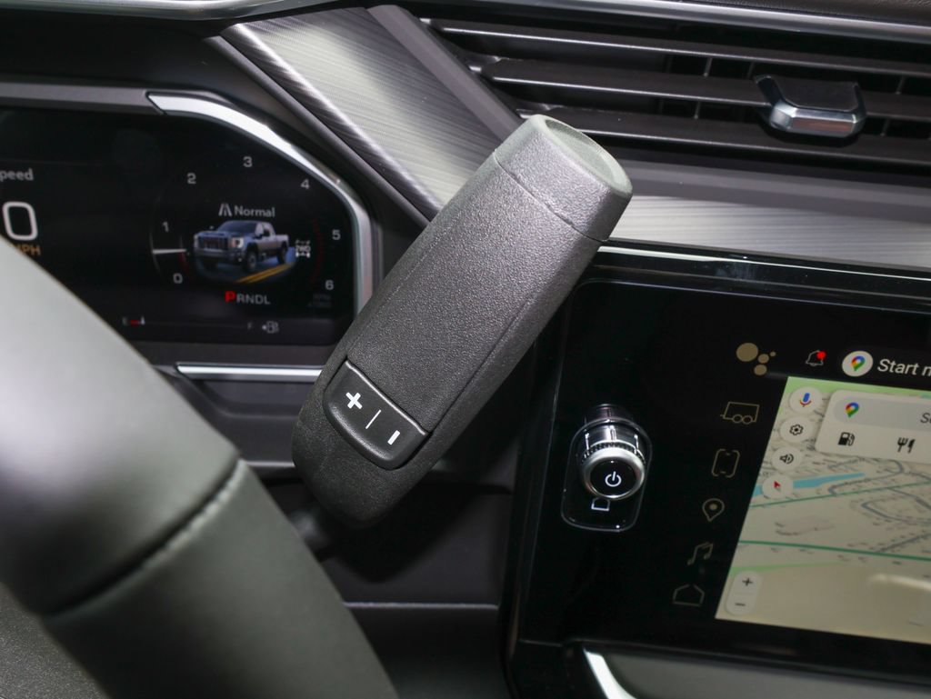 New 2026 GMC Sierra 3500 Denali Ultimate AWD/4WD image 24