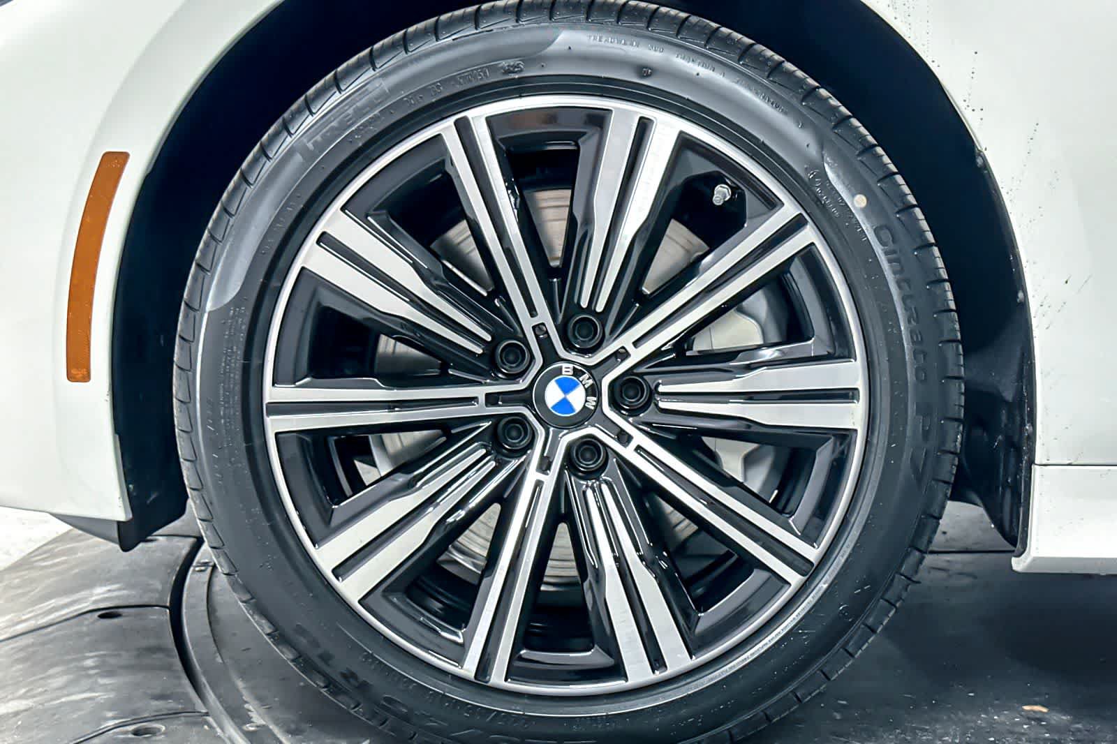 Used 2026 BMW 330i Sedan RWD image 24